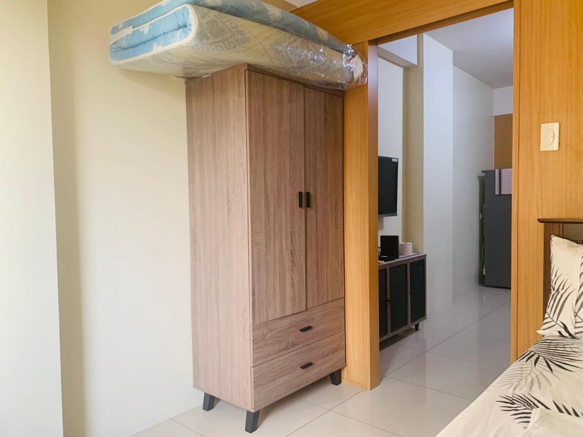 Sea 2-Br Unit With Free Parking Near Mall Of Asia Pasay Exterior foto