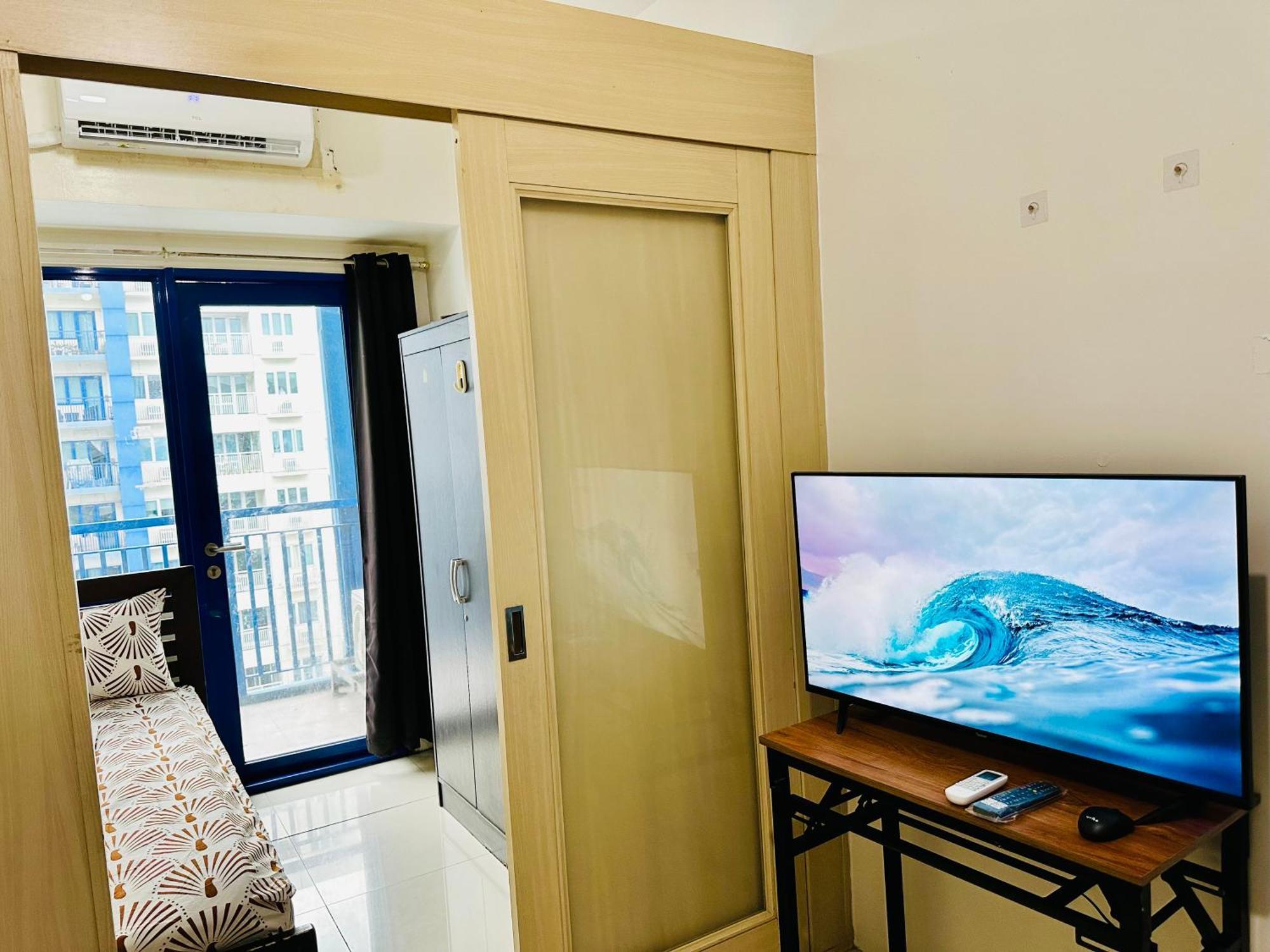 Sea 2-Br Unit With Free Parking Near Mall Of Asia Pasay Exterior foto