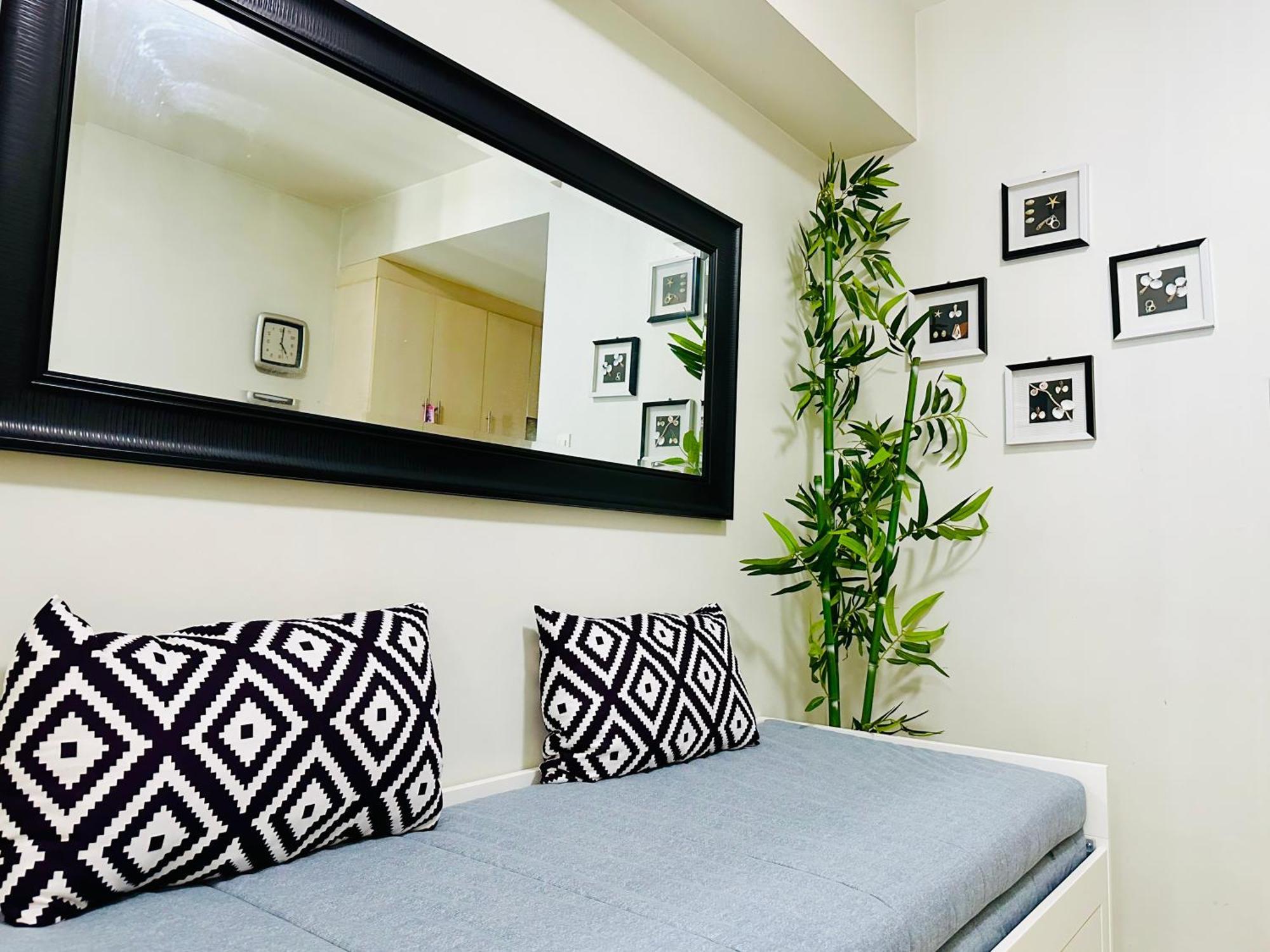 Sea 2-Br Unit With Free Parking Near Mall Of Asia Pasay Exterior foto